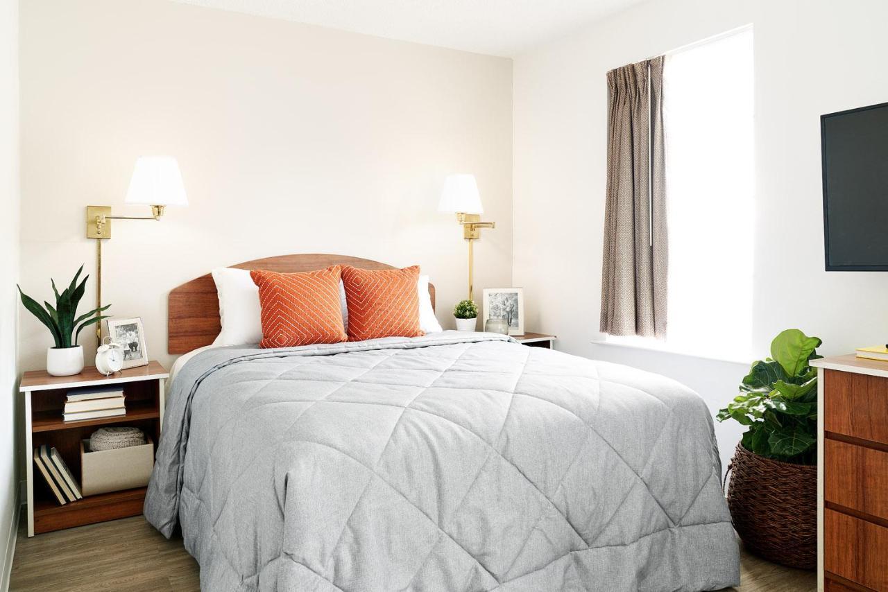 Intown Suites Extended Stay Houston Tx - Iah Airport Εξωτερικό φωτογραφία